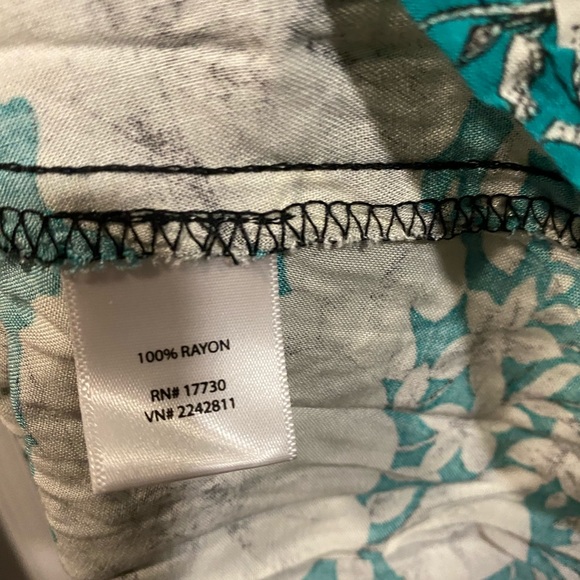 Pure Energy  Blouse With Tie - Picture 3 of 3